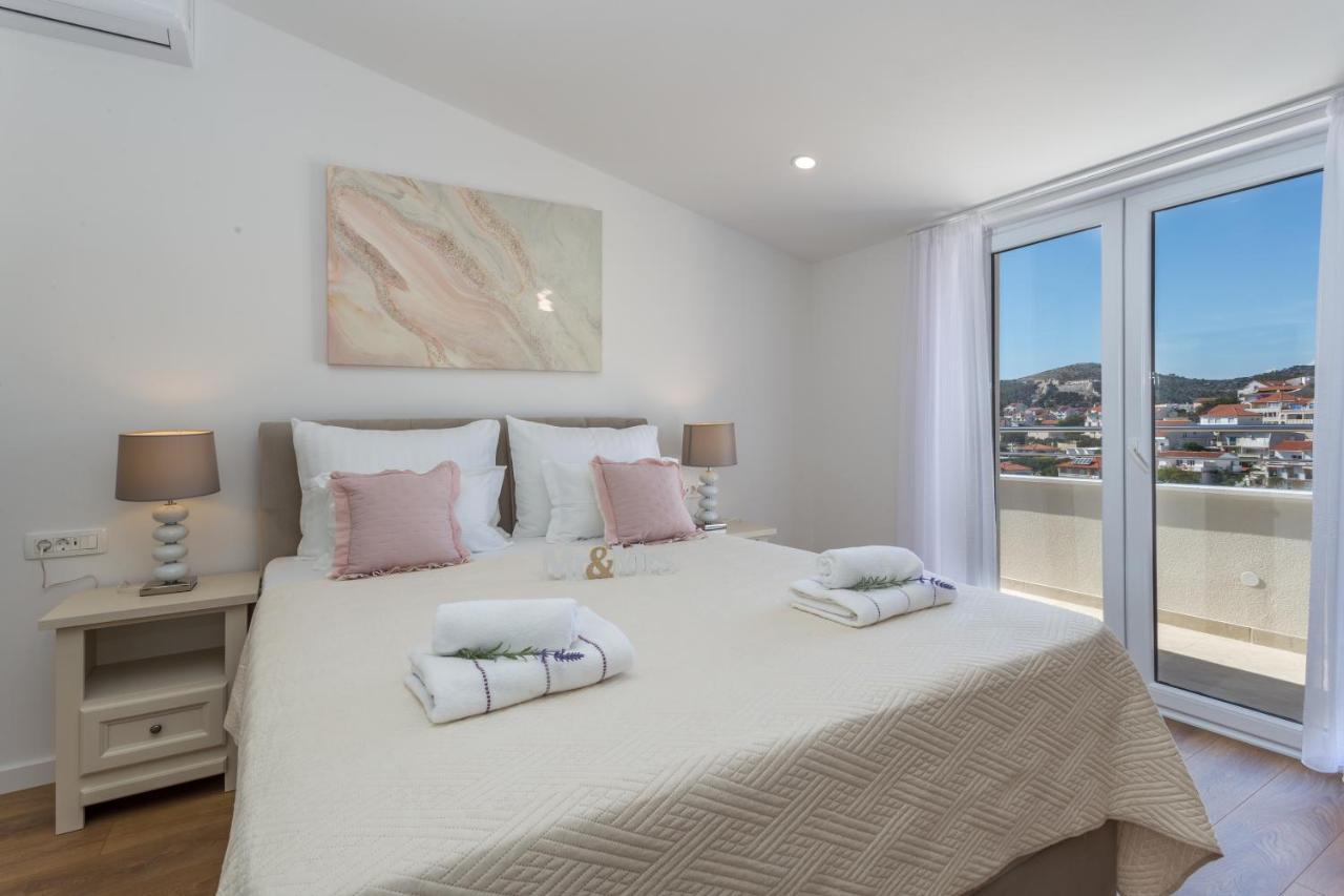 Appartamento Golden View Penthouse Hvar Town Esterno foto