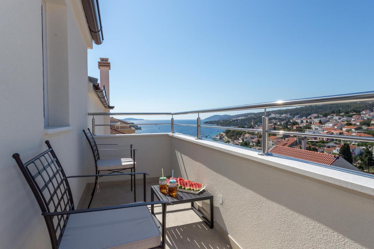 Appartamento Golden View Penthouse Hvar Town Esterno foto