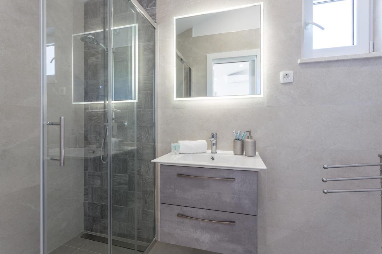 Appartamento Golden View Penthouse Hvar Town Esterno foto