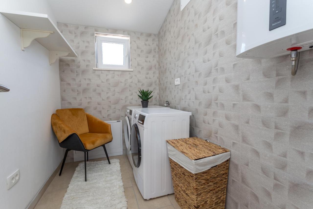 Appartamento Golden View Penthouse Hvar Town Esterno foto